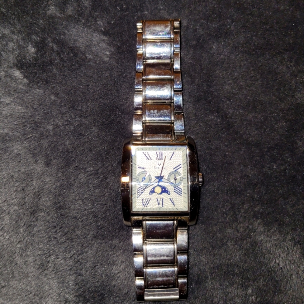 Bulova mens watch